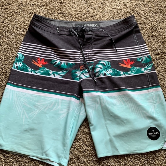 Rip curl mirage 32 inch board short.  Aqua Floral.  10 in inseam - Picture 1 of 5